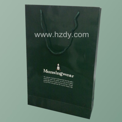 Garment paper packaging bag