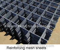 Reinforcing mesh as heavy type welded panel for constructions