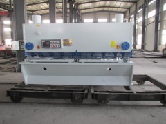 guilhotina cutting machinery