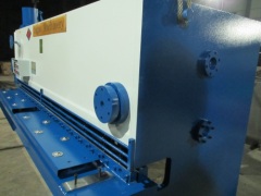 cnc guillotine