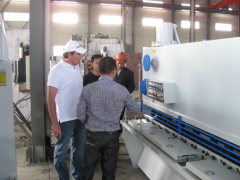 guillotines cutting machinery