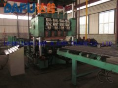 Steel grating welding machine