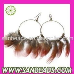 Colored Natural hoop Feather Earrings with beads for wholesale