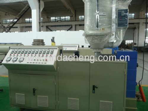 PE sheet extruder