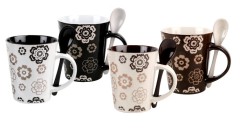 Snowflake Design Ceramic Mug With Spoon