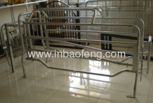 new design single farrowing pig crate