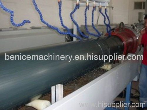 One-step insulation pipe production line