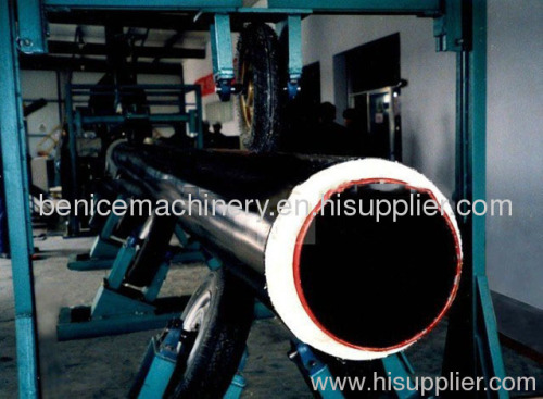 One-step heating insulation pipe extruding line