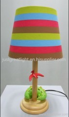 Kid fancy desk lamp with resin dinosaur and wood body for house TL027