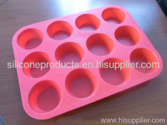 12 RED Standard Muffin Silicone / Silicon Mould