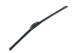 Universal type flat wiper blade with natural rubber and spring steel backing