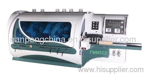 Automatic four side moulder for making doors and floors