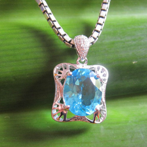 sterling silver blue topaz pendant,925 silver jewelry,gemstone pendant