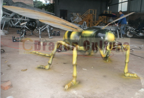 animatronic insect model