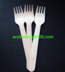disposable spoons and forks