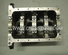 Engine cylinder body for 465 series