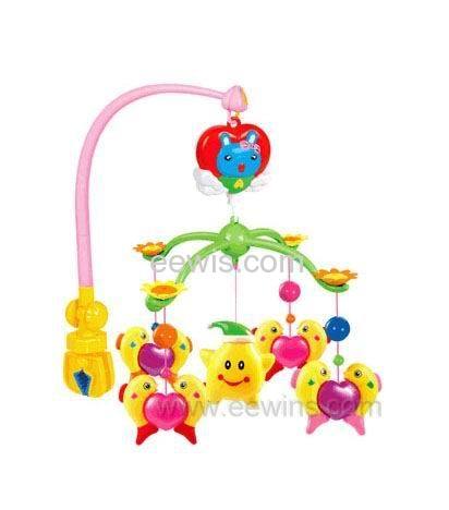 Baby bed chain's windup Playground