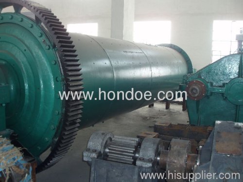 Autogenous grinding mill