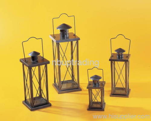 METAL LANTERN