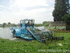 water surface cleaning boat