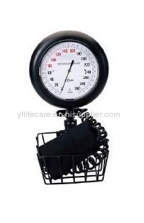 Wall type sphygmomanometer