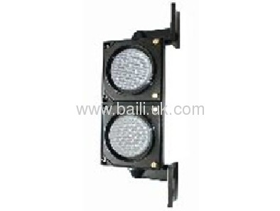 High brightness traffic signal light