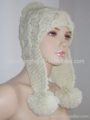 2012 newest fashion knitted ladies' pompom hat