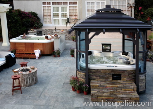 Garden hot tub