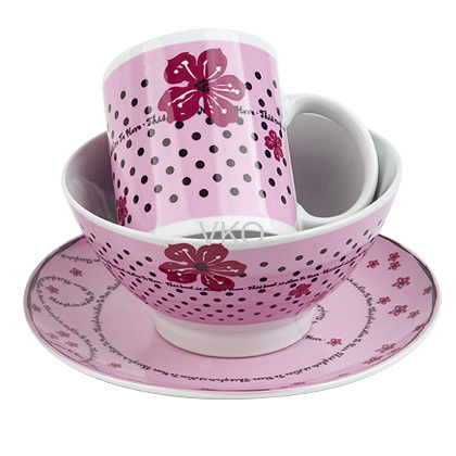 Strong Pink Color Flower Design Porcelain Dinner Set