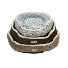 Comfortable oval pet bed