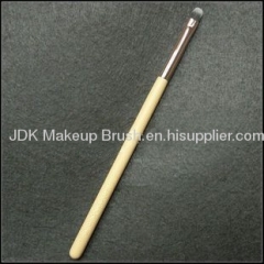 Concealer makeup brush