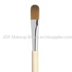 Concealer makeup brush