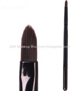 Large Tapered Lip/Concealer Brush
