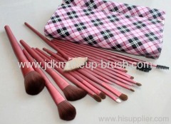 make up brush