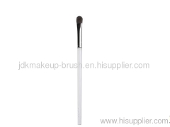 concealer brush