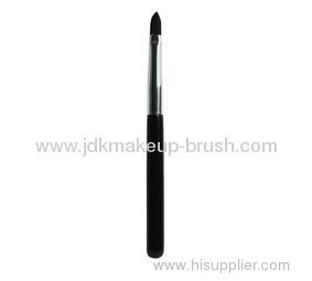 Liner brush