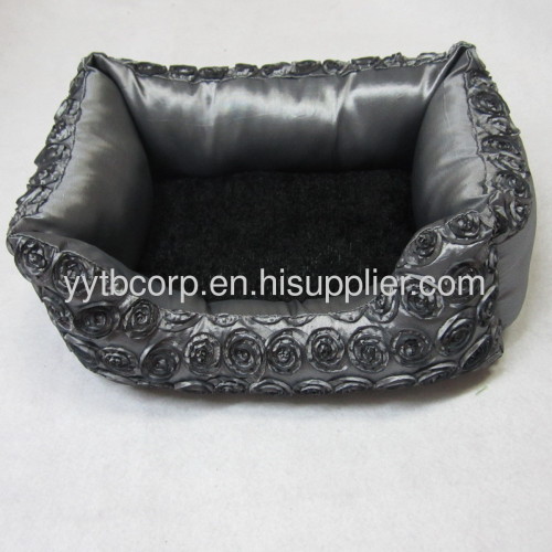 pet bed with rose (silver)