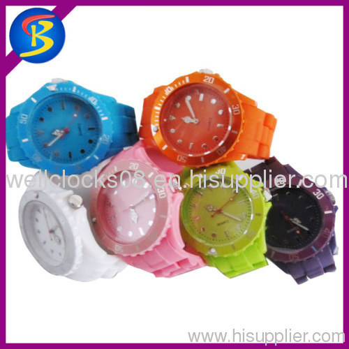 New watch 2012 colourful wrist silicone watch