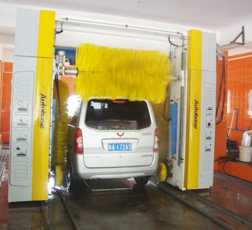 Roll Car Wash System 