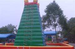 inflatable climbing wall or inflatable rock climbing