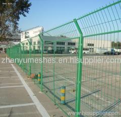 triangle bending wire mesh fence