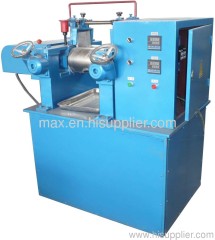 Laboratory mixing mill