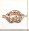 Personalized Alloy Handmade Jewelry Findings Crystal Gold Lip Charm 26 * 48mm