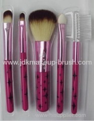synthetic cosmetic brush