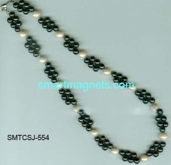 Ferrite magnetic necklace
