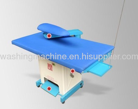 Ironing table