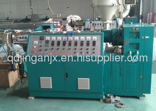 Door gasket automatic feeding extruding machine