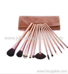 cosmetic kit brush