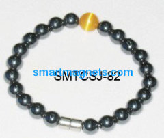 Ferrite magnetic bracelet with cat's eye stone