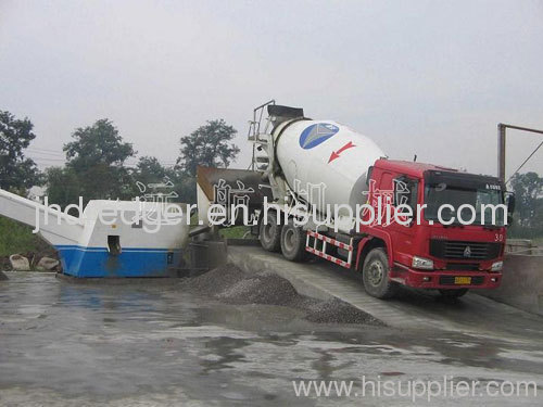 Concrete sand separator